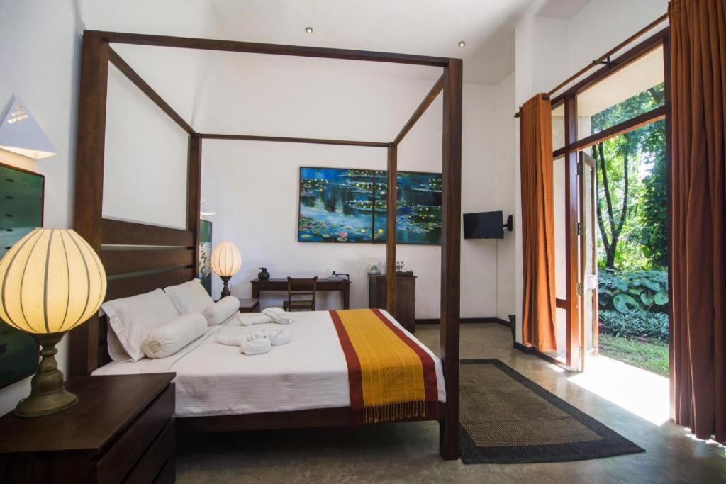 Roman Lake Ayurveda Boutique Resort Ahungalla Extérieur photo