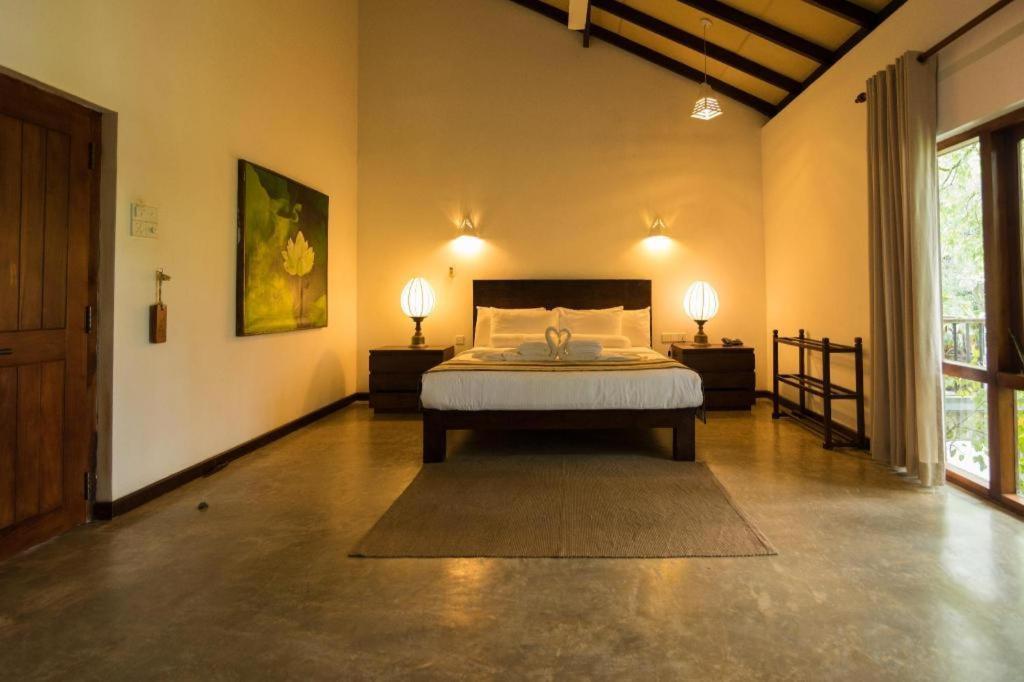 Roman Lake Ayurveda Boutique Resort Ahungalla Extérieur photo