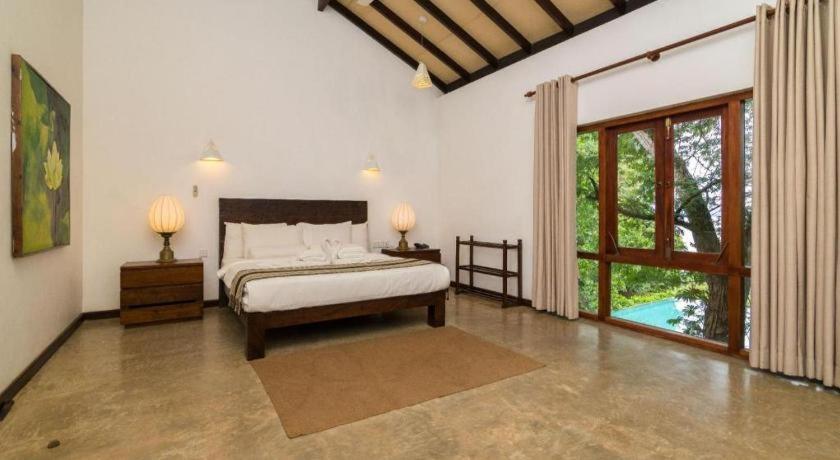 Roman Lake Ayurveda Boutique Resort Ahungalla Extérieur photo