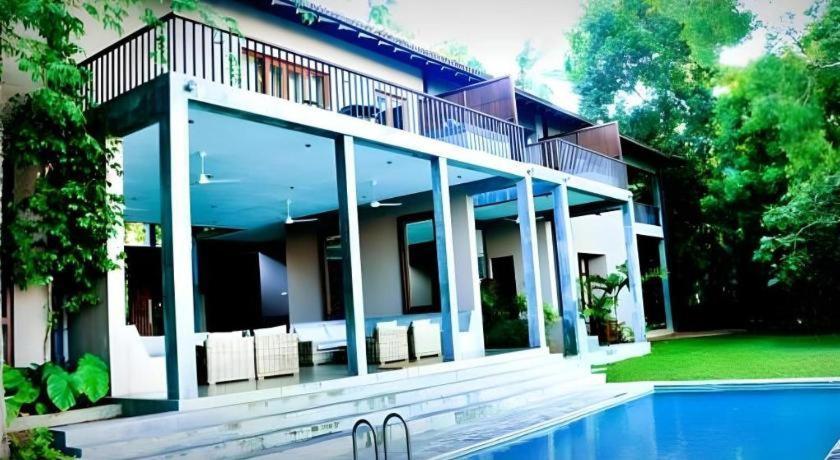 Roman Lake Ayurveda Boutique Resort Ahungalla Extérieur photo